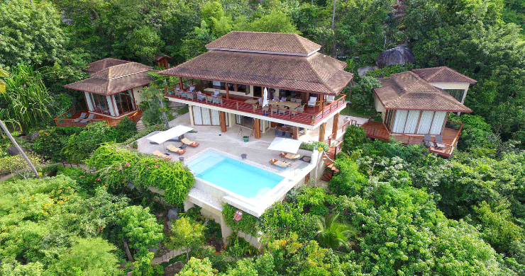 Tropical Thai-Inspired 5 Bed Luxury Villa in Laem Set