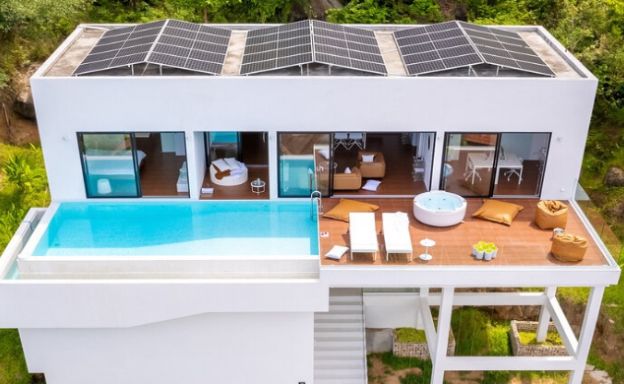 Luxury 3 Bed Panoramic Sea View Villa in Chaweng Noi