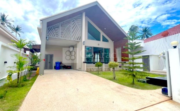 New Chic 3 Bedroom Pool Villa for Sale in Chaweng