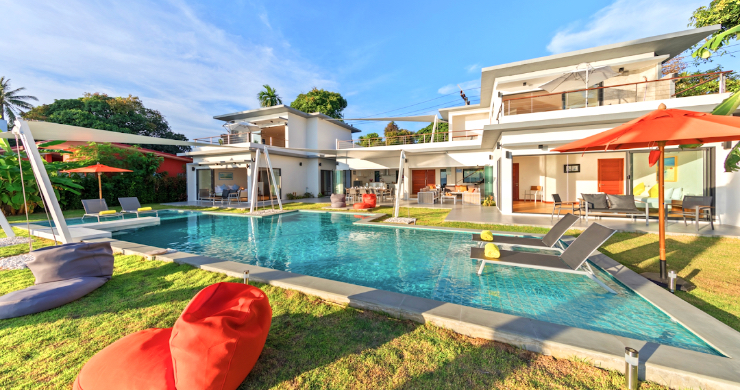Beachfront 5 Bed Luxury Villa for Sale in Koh Phangan