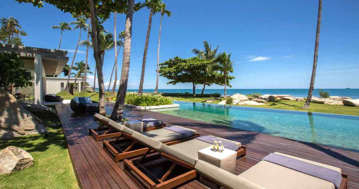 Exclusive Beachfront 5-7 Bed Luxury Villa in Laem Sor