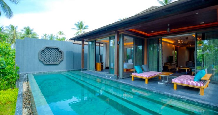 Luxury 2 Bed Beachside Pool Villas in Natai Beach