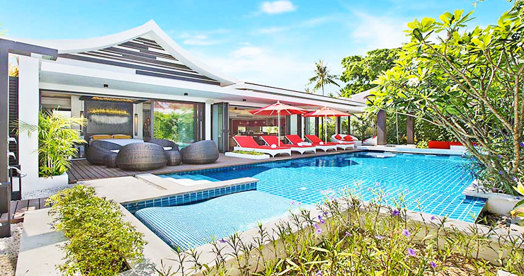 Luxury 5 Bed Beachfront Villa for Sale in Hua Thanon