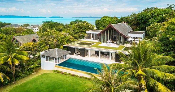 Ultra Luxury Beachfront Villa on Peninsula in Phuket