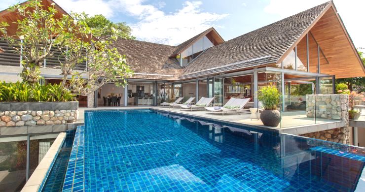 Luxury 6 Bed Oceanfront Pool Villa for Sale in Phuket