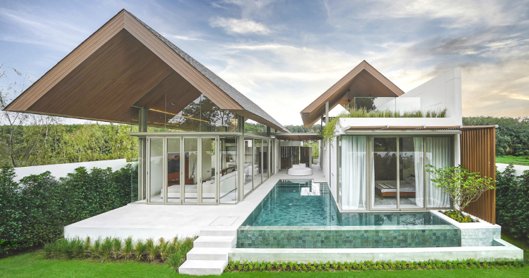 Stylish 3-4 Bed Traditional Style Villa for Sale in Phuket