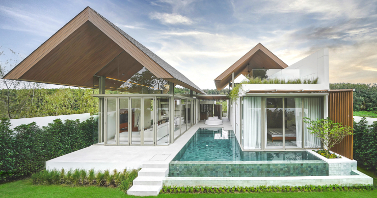 Stylish 3-4 Bed Traditional Style Villa for Sale in Phuket