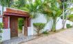 Tropical 3 Bed Villa with Large Garden in Plai Laem-40
